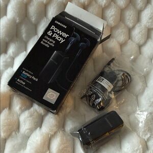 Samsung Black Charging and Audio Bundle